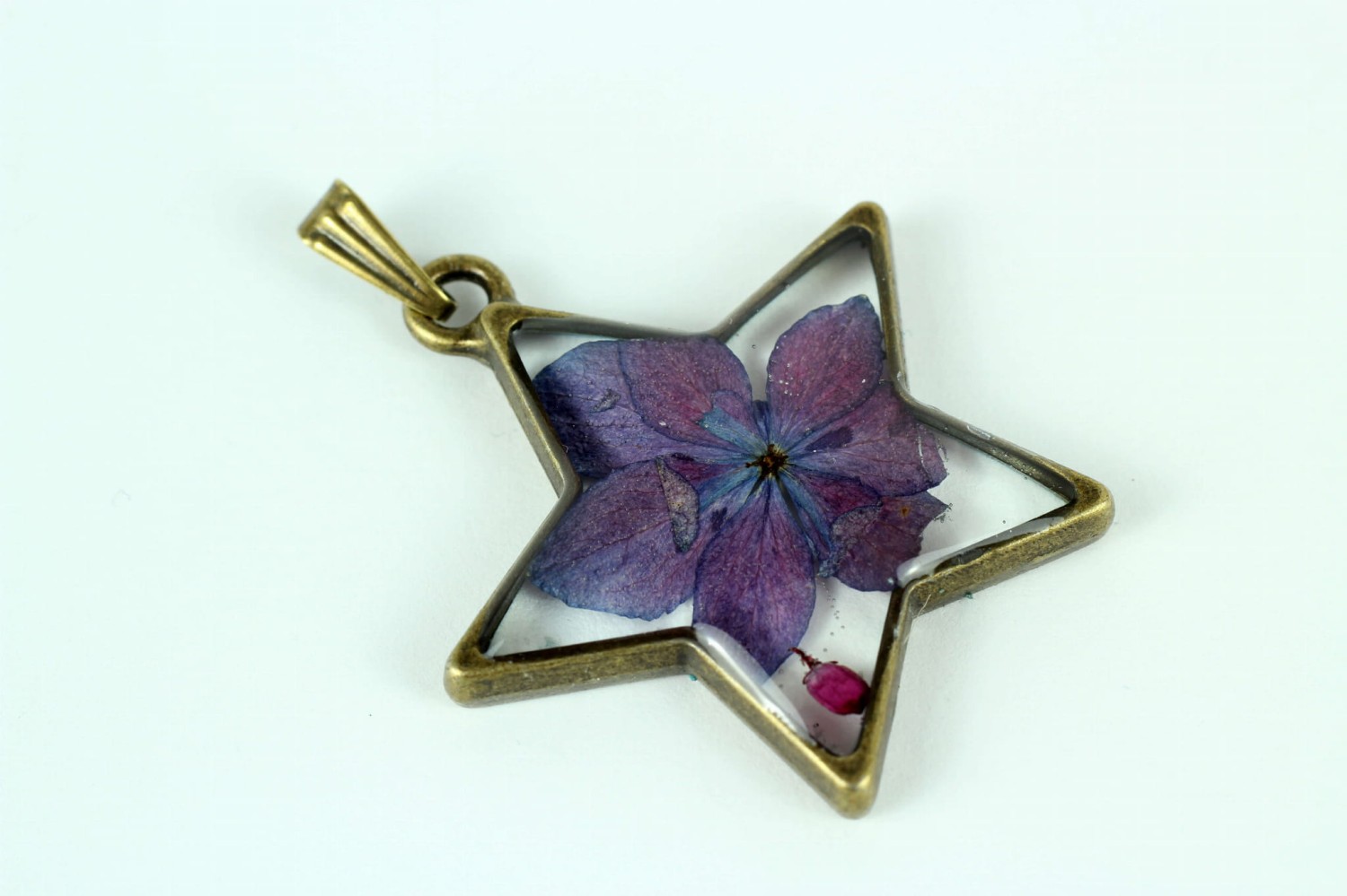 Wisiorek w kształcie gwiazdy Stella