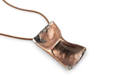 Miedziany wisior Pokusa